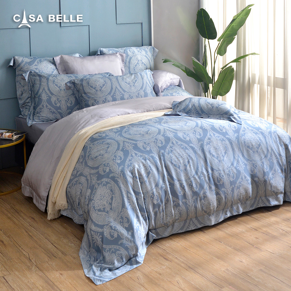 法國CASA BELLE《黎蔓猜想》雙人天絲刺繡四件式防蹣抗菌吸濕排汗兩用被床包組