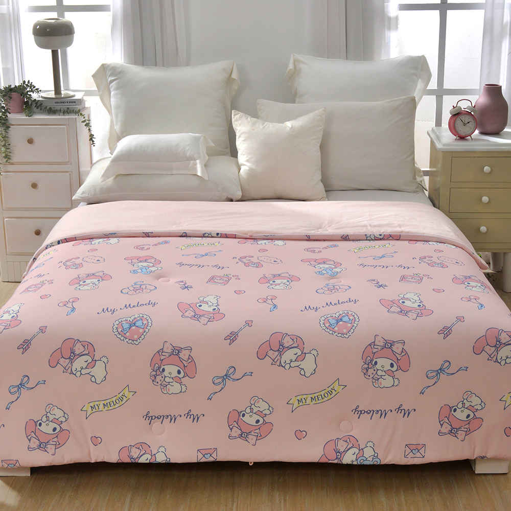 [超值組合]Sanrio-夢幻甜心美樂蒂 | 蠶絲蛋白抗菌365天懶懶被--180*200cm+舒柔水洗枕