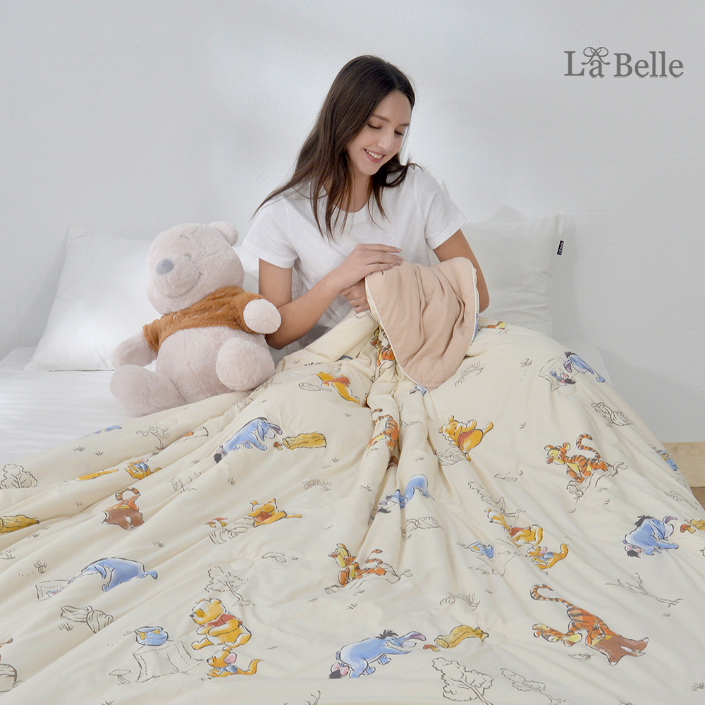 [超值組合] Disney-維尼森林漫遊 | 益生菌蠶絲蛋白365天懶懶被--180*200cm+舒柔水洗枕
