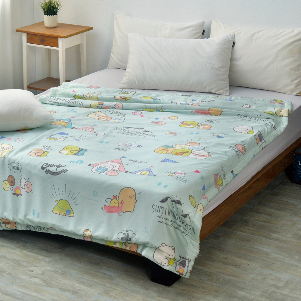英國Abelia Sumikko gurashi《角落忙露營》100%天絲抗菌涼被(5x6.5尺)