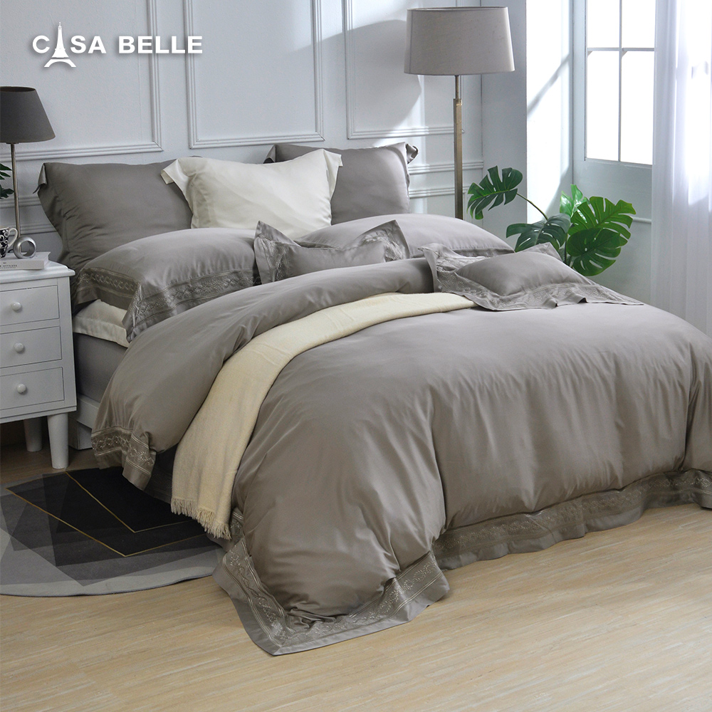 法國CASA BELLE《靜葉如詩》特大天絲刺繡蠶絲蛋白防蹣抗菌吸濕排汗兩用被床包組