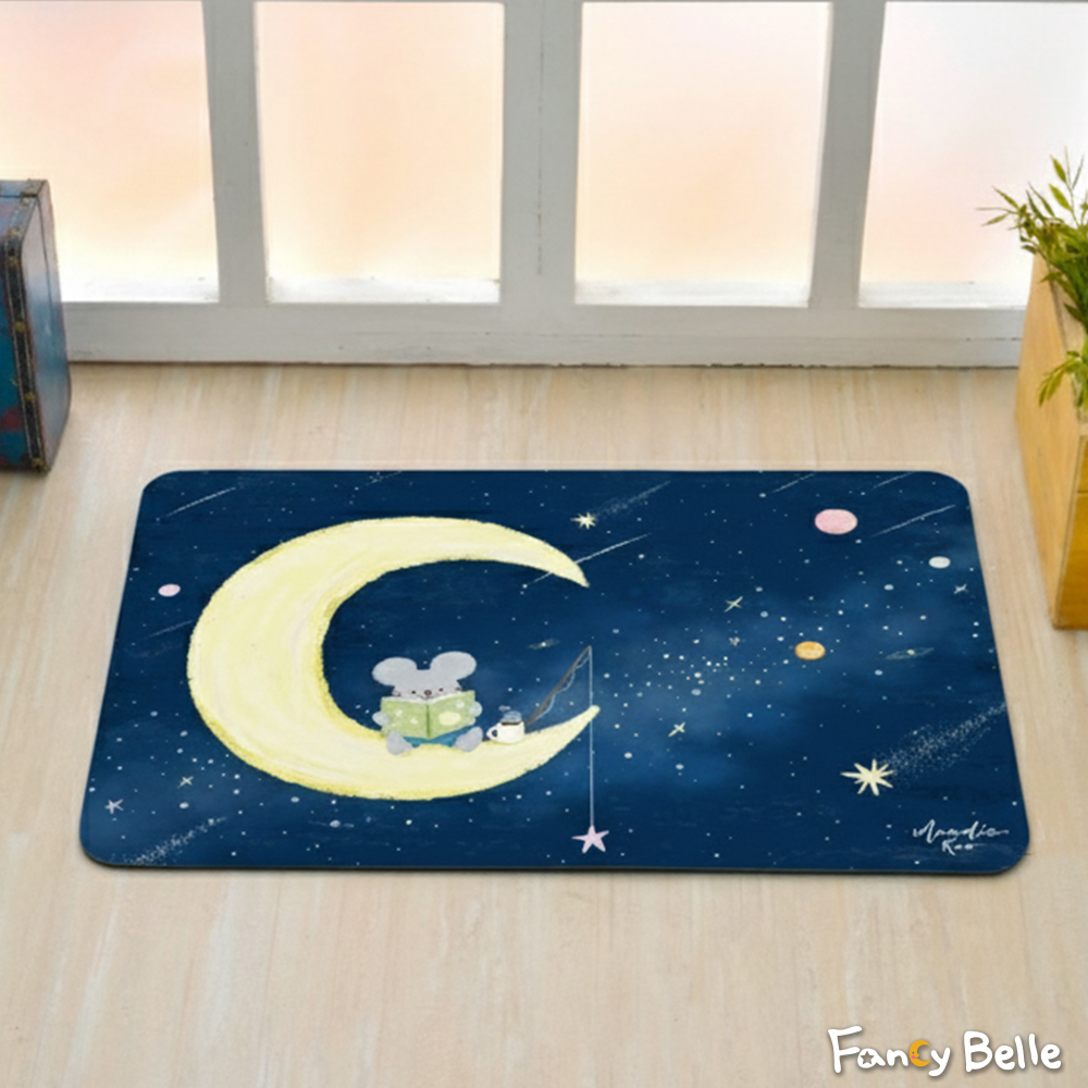 義大利Fancy Belle X Mandie Kuo《月夜小書蟲》抗菌可水洗軟式珪藻土強效吸水地墊 60*39CM