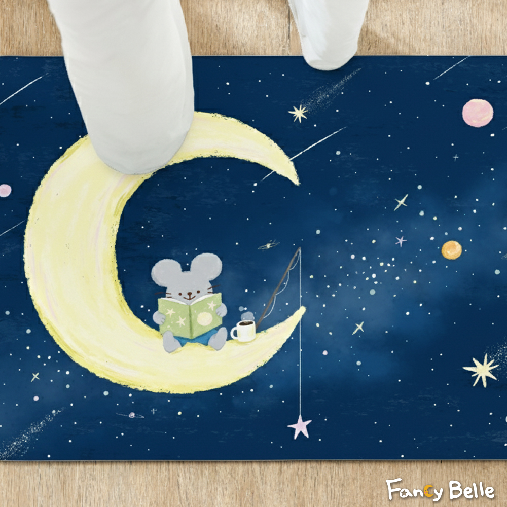 義大利Fancy Belle X Mandie Kuo《月夜小書蟲》抗菌可水洗軟式珪藻土強效吸水地墊 60*39CM