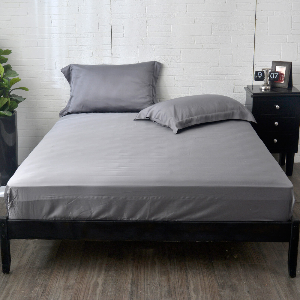 義大利La Belle《簡約純色》雙人天絲床包枕套組