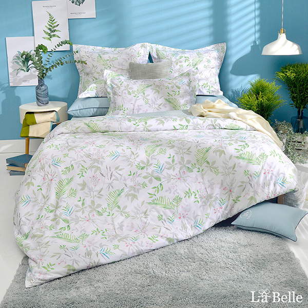 義大利La Belle《青青草原》雙人純棉防蹣抗菌吸濕排汗兩用被床包組
