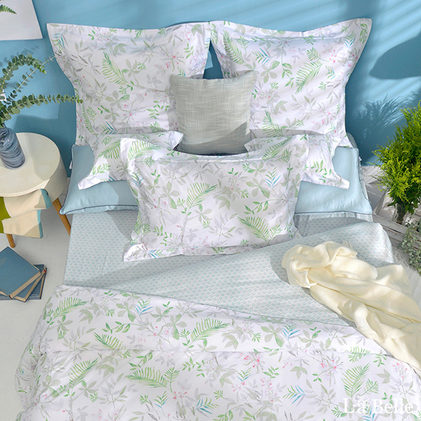 義大利La Belle《青青草原》雙人純棉防蹣抗菌吸濕排汗兩用被床包組