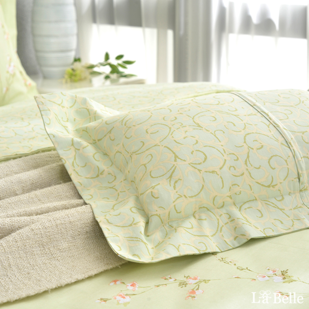 義大利La Belle《花語香頌》雙人純棉防蹣抗菌吸濕排汗兩用被床包組