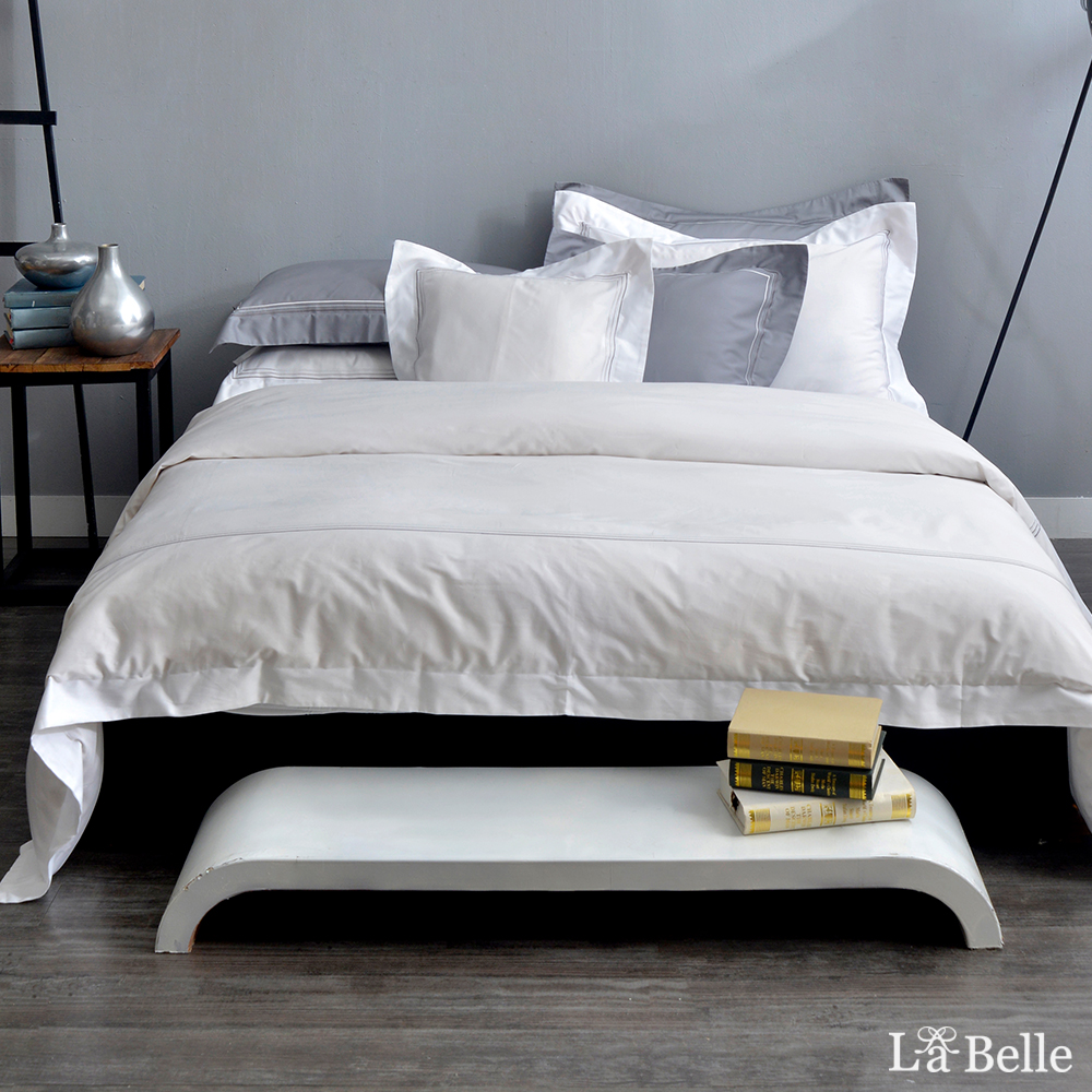 義大利La Belle《典雅品味-亮白色》加大長絨細棉刺繡四件式被套床包組