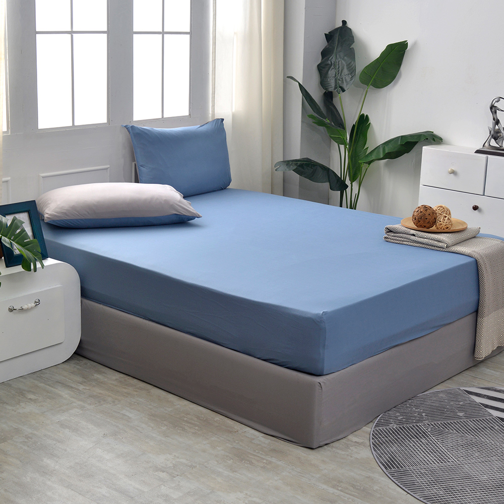 義大利La Belle《純色蔚藍》雙人海島針織床包枕套組