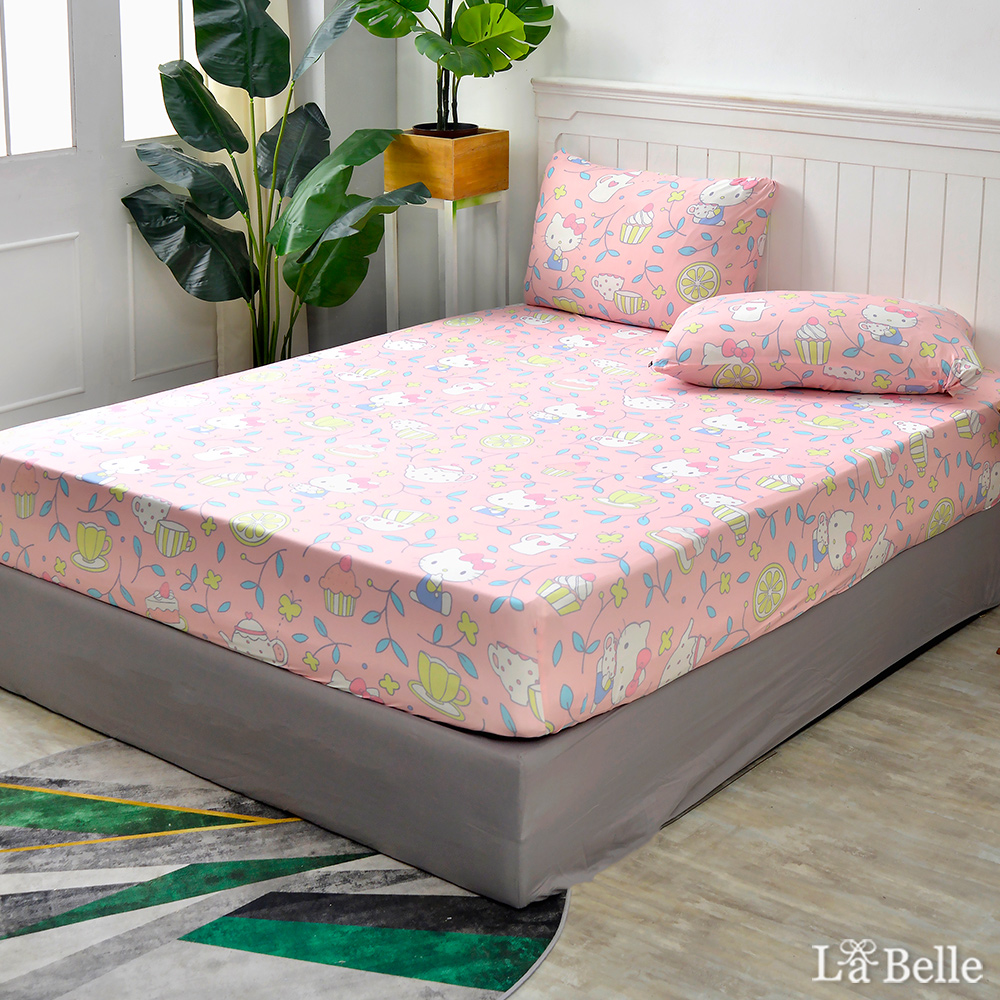 義大利La Belle《Sanrio-HELLO KITTY蛋糕甜心粉》雙人海島針織床包枕套組