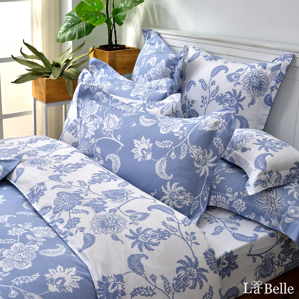 義大利La Belle《幽藍花影》雙人純棉四件式防蹣抗菌吸濕排汗兩用被床包組