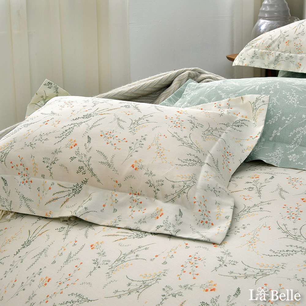 義大利La Belle《小花甜釀》雙人純棉四件式防蹣抗菌吸濕排汗兩用被床包組