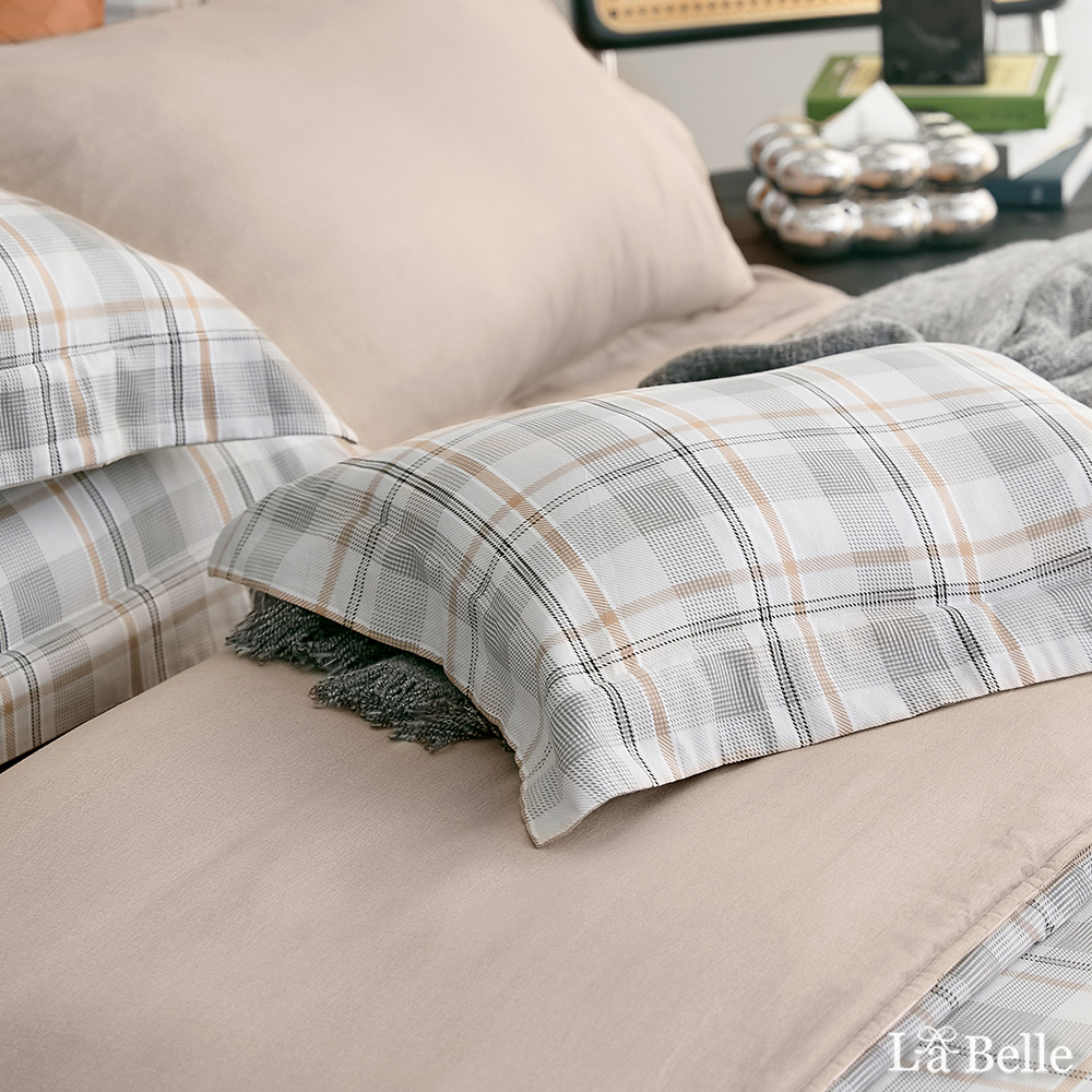 義大利La Belle《漫旅光城》加大純棉四件式防蹣抗菌吸濕排汗兩用被床包組