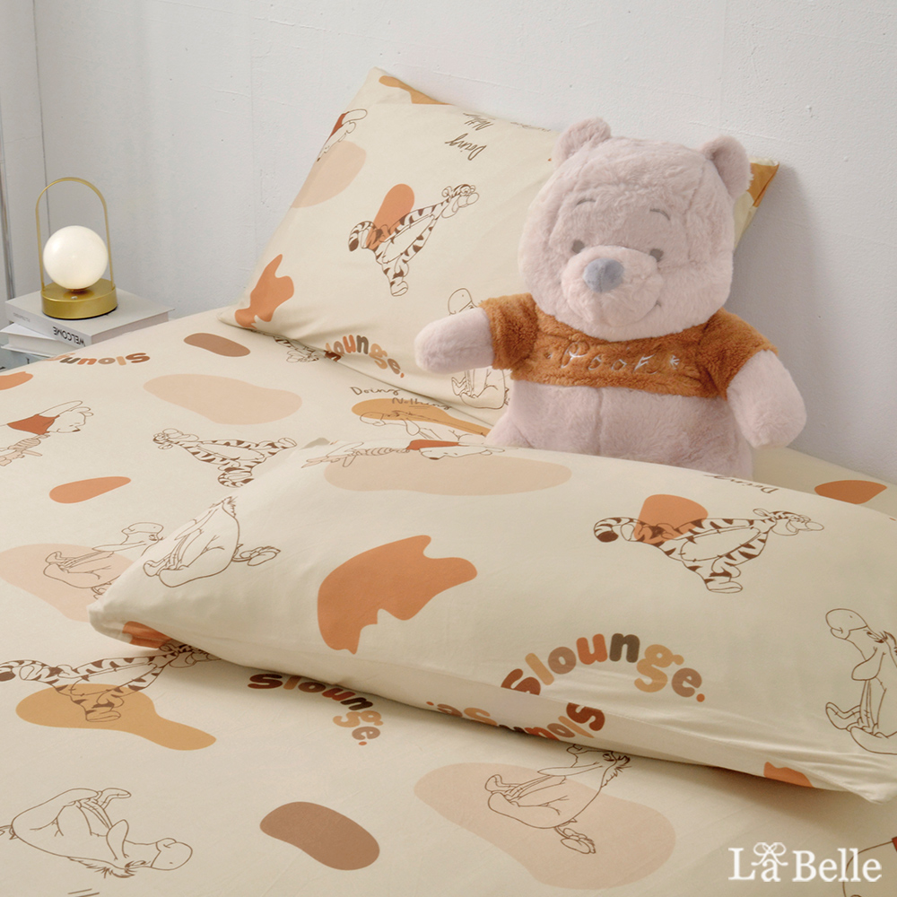 [超值組合]義大利La Belle《Disney-維尼懶洋洋》雙人海島針織床包枕套組+大容量洗衣袋1入