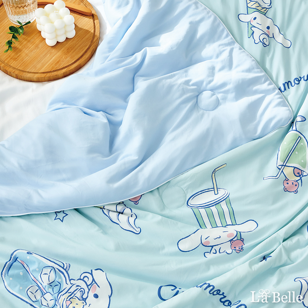 [超值組合]義大利La Belle《Sanrio-大耳狗喜拿夏日飲品派對》ICECOOL眠綿冰蠶絲蛋白抗菌涼感涼被(150*195cm)+舒柔水洗枕