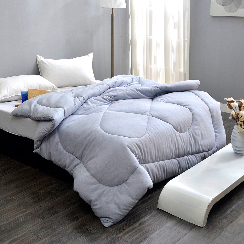 義大利La Belle《德瑪絨石墨烯遠紅外線發熱可水洗抑菌暖冬被》--特大