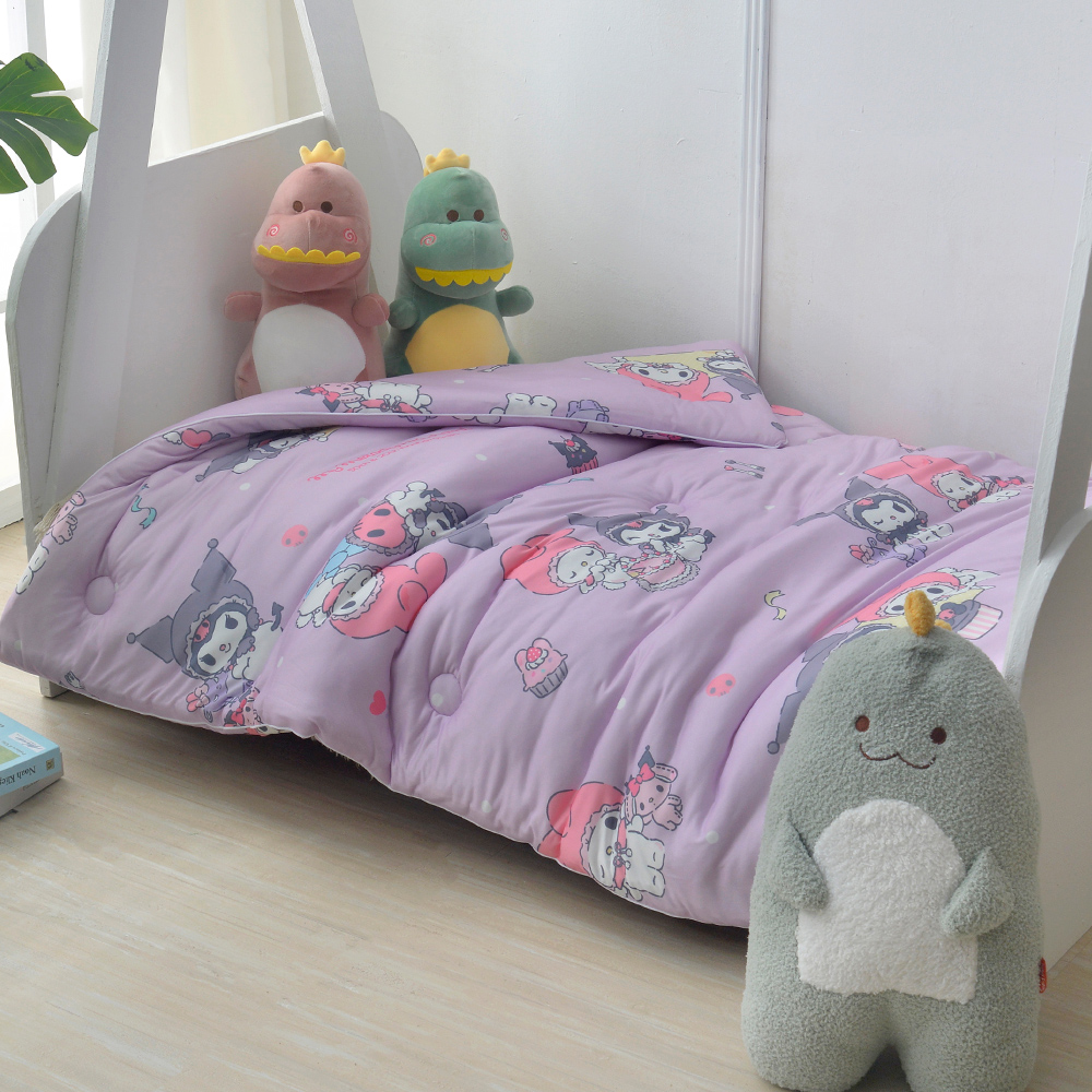 [超值組合]義大利La Belle《Sanrio-My Melody & KUROMI白粉天使》海島針織兒童抗菌暖暖被105*135CM+大容量洗衣袋