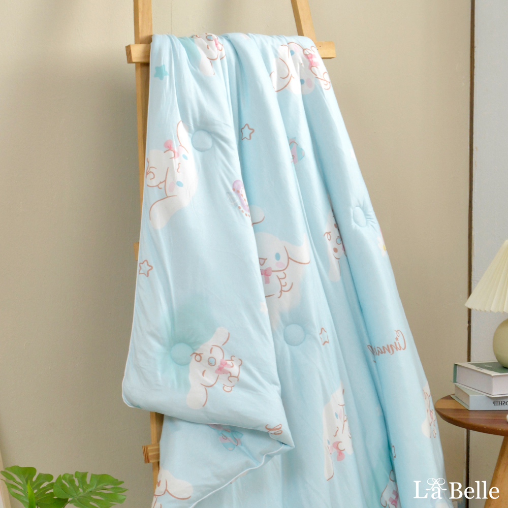 義大利La Belle《Sanrio-軟萌大耳狗喜拿》海島針織兒童防蟎抗菌暖暖被105*135CM