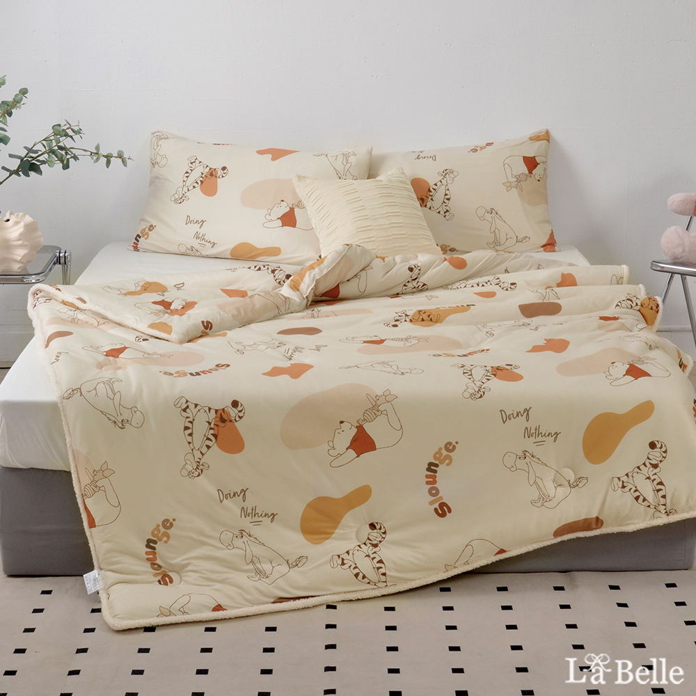 義大利La Belle《Disney-維尼懶洋洋》海島針織防蟎抗菌暖暖被150*195CM